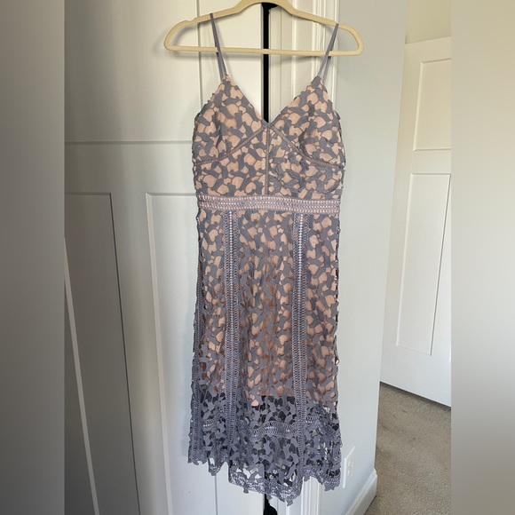 Elliatt Celane Lace Lavender Lilac Purple Dress - Picture 2 of 6